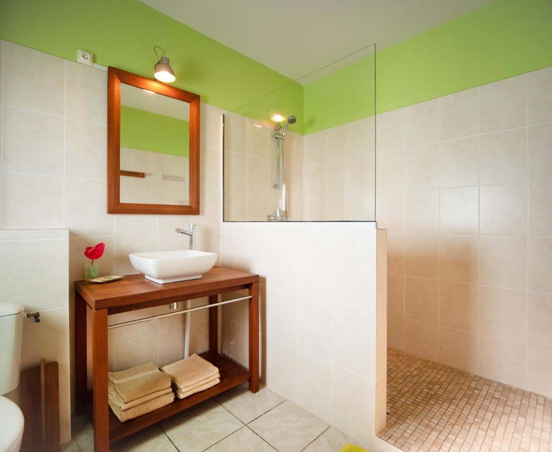 Appartamento Habitation Bellevue Sainte-Anne Esterno foto